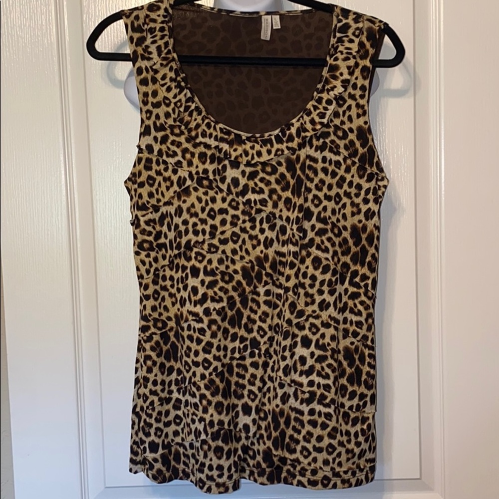 Leopard Print Sleeveless Top